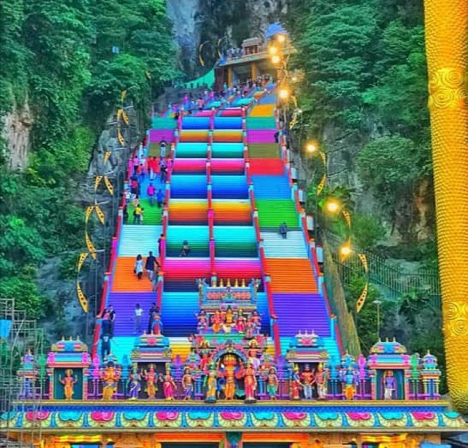 Kepong Homestay Selayang Batu Caves By Warm Home Куала Лумпур Екстериор снимка